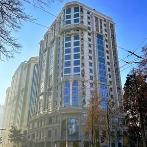 4-комн. квартира, 7 этаж, 200 м², Гранд отель, Ул. Турсунзаде