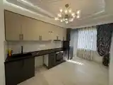 2-комн. квартира, 8 этаж, 67м², Гастроном-3