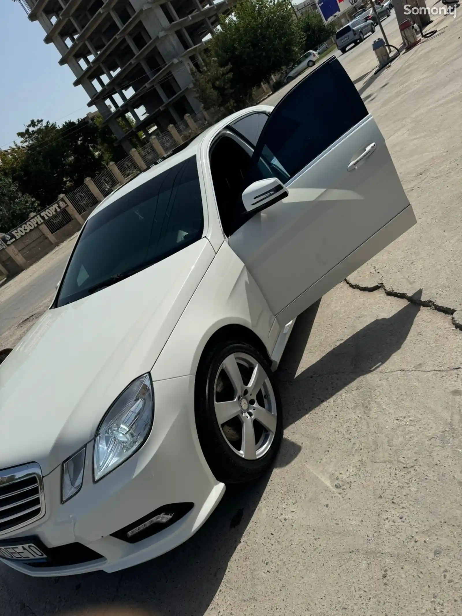 Mercedes-Benz E class, 2011-8