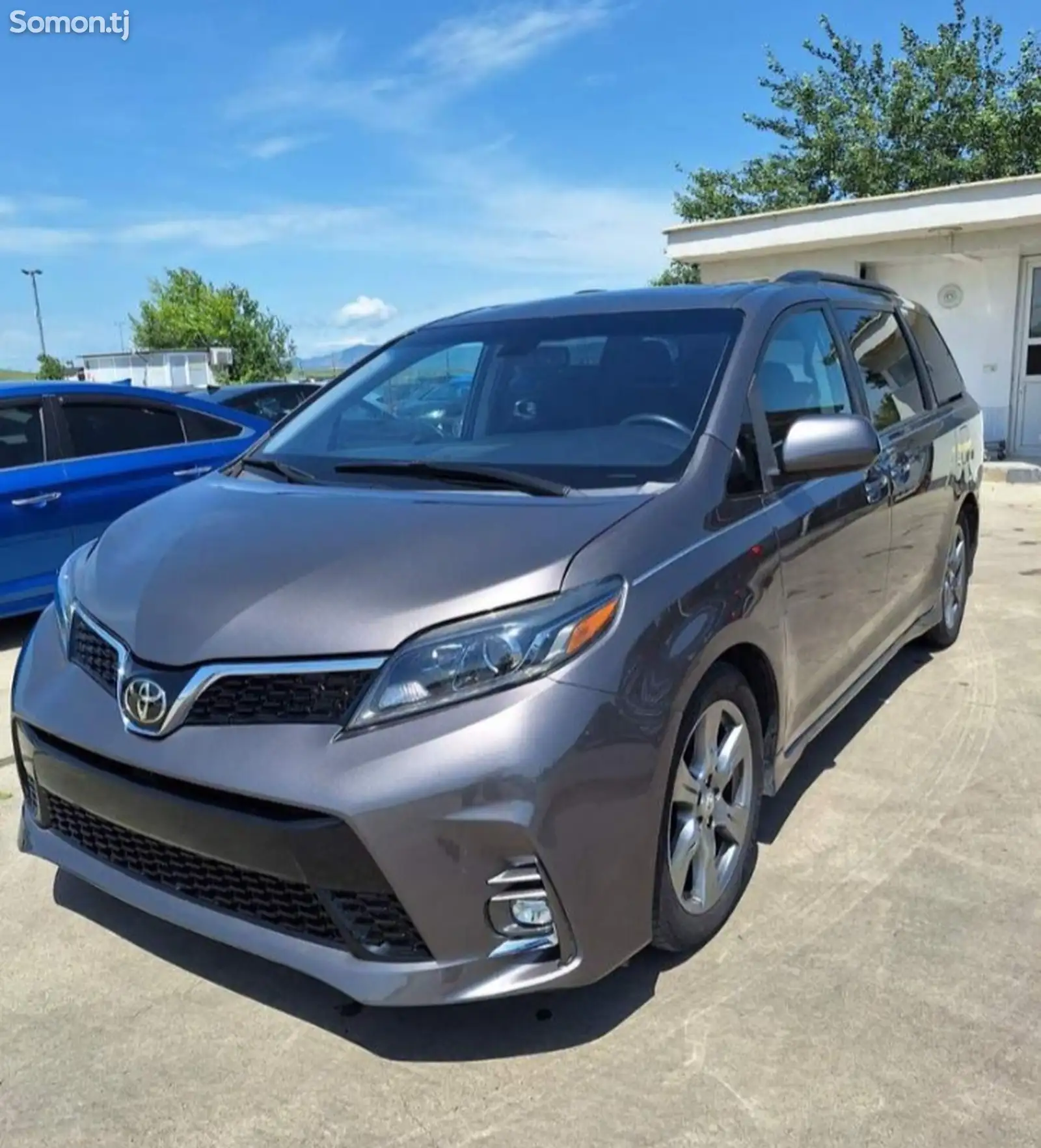 Toyota Sienna, 2017-1