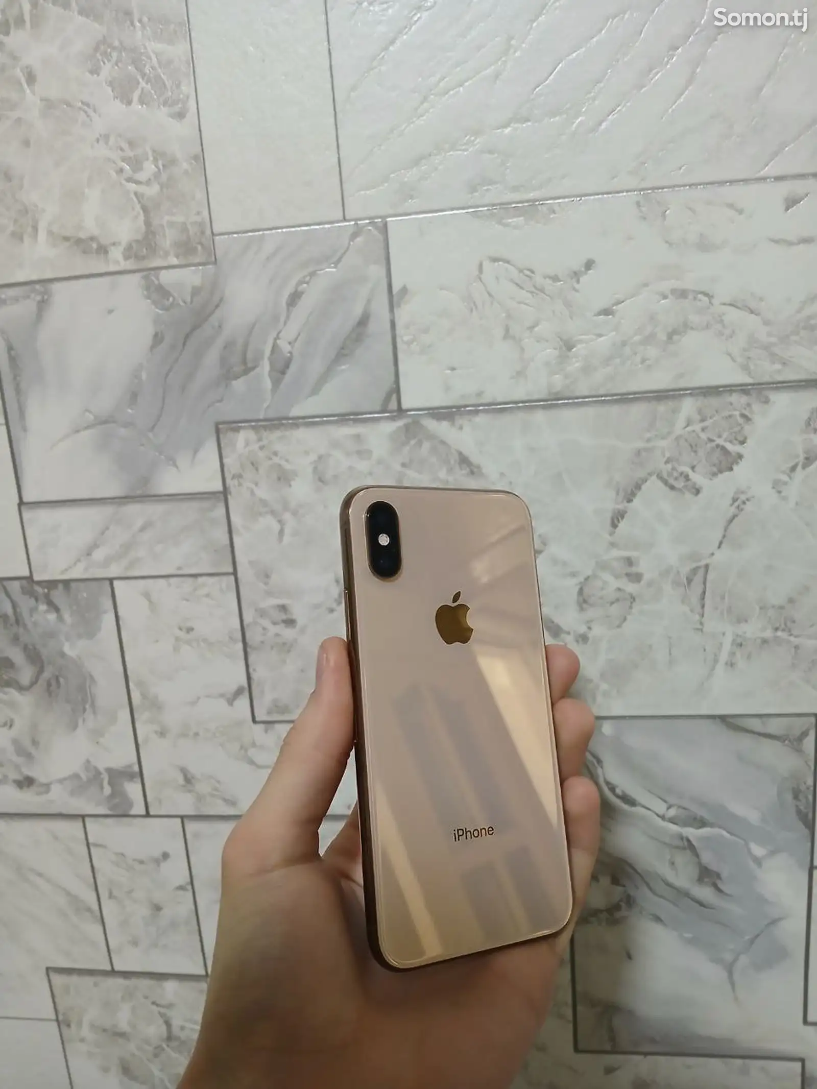 Apple iPhone Xs, 64 gb, Gold-1