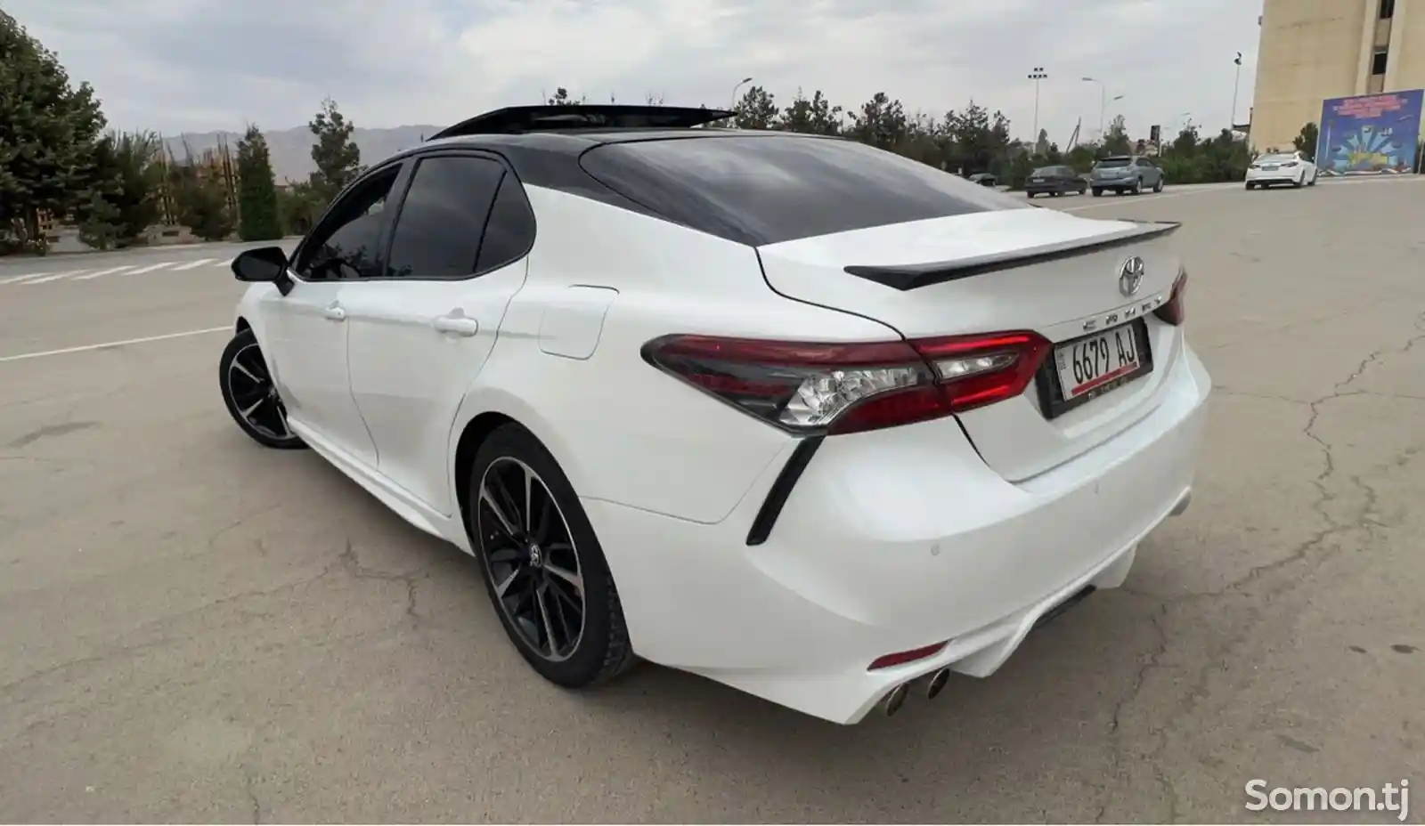 Toyota Camry, 2018-4