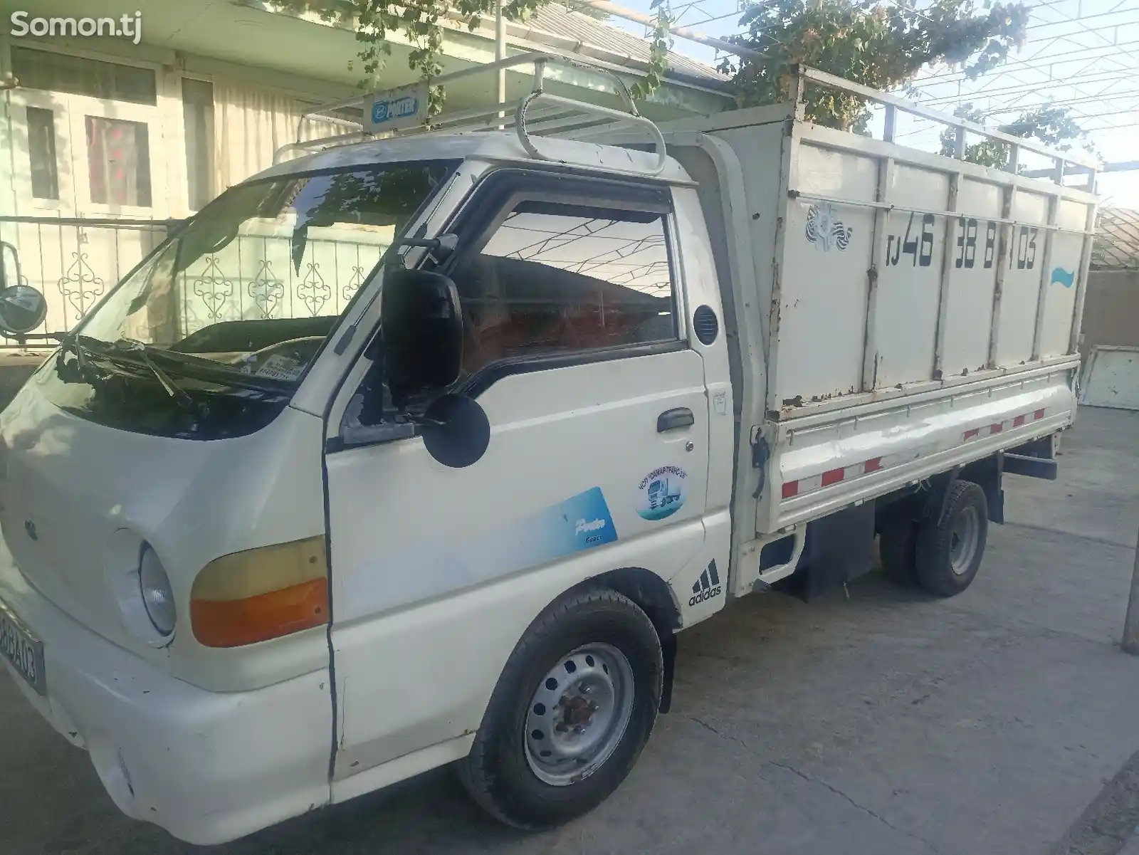 Бортовой автомобиль Hyundai Porter, 2002-1