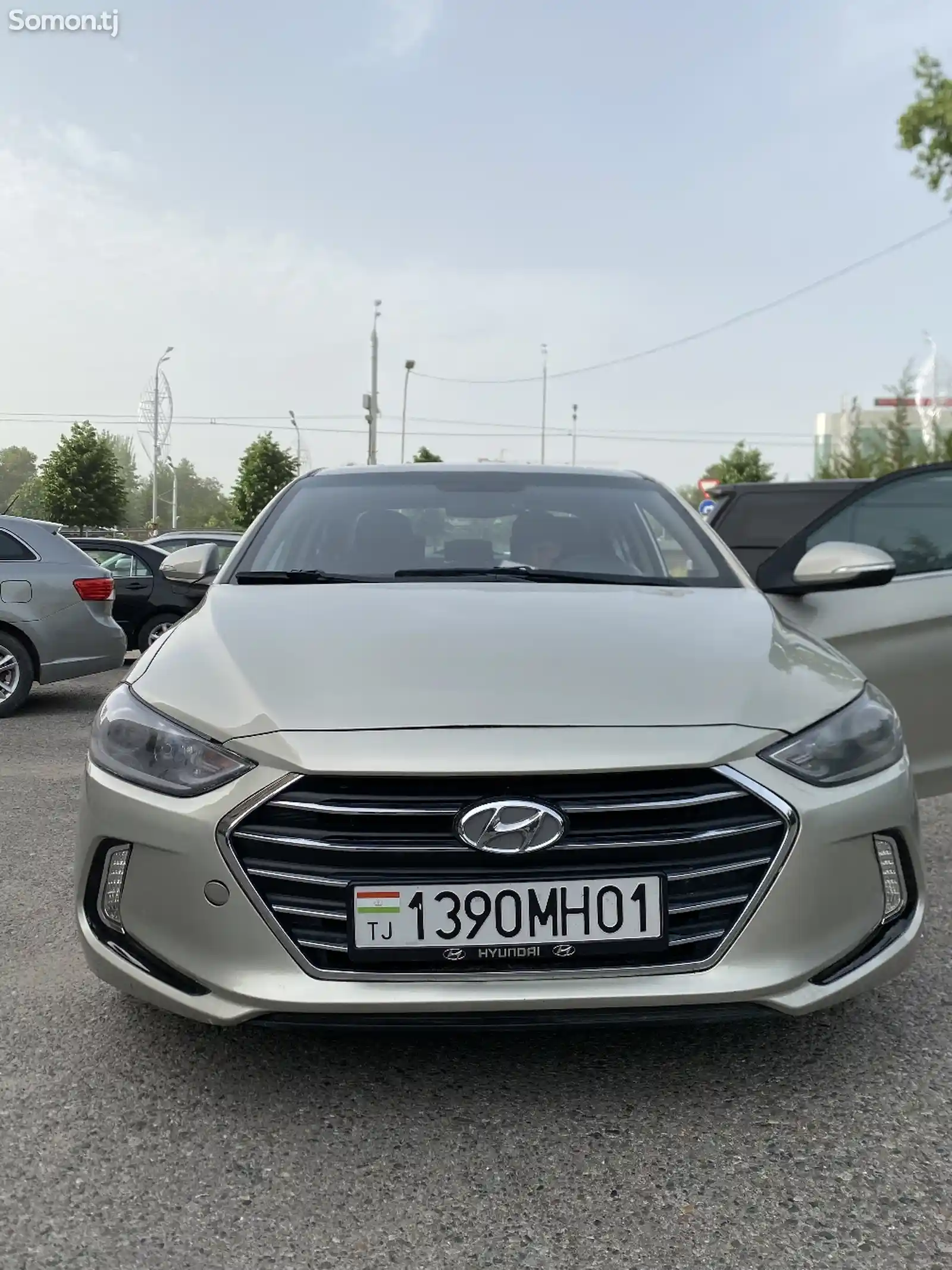 Hyundai Elantra, 2017-3