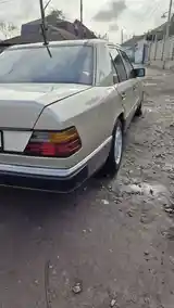 Mercedes-Benz W124, 1993-4