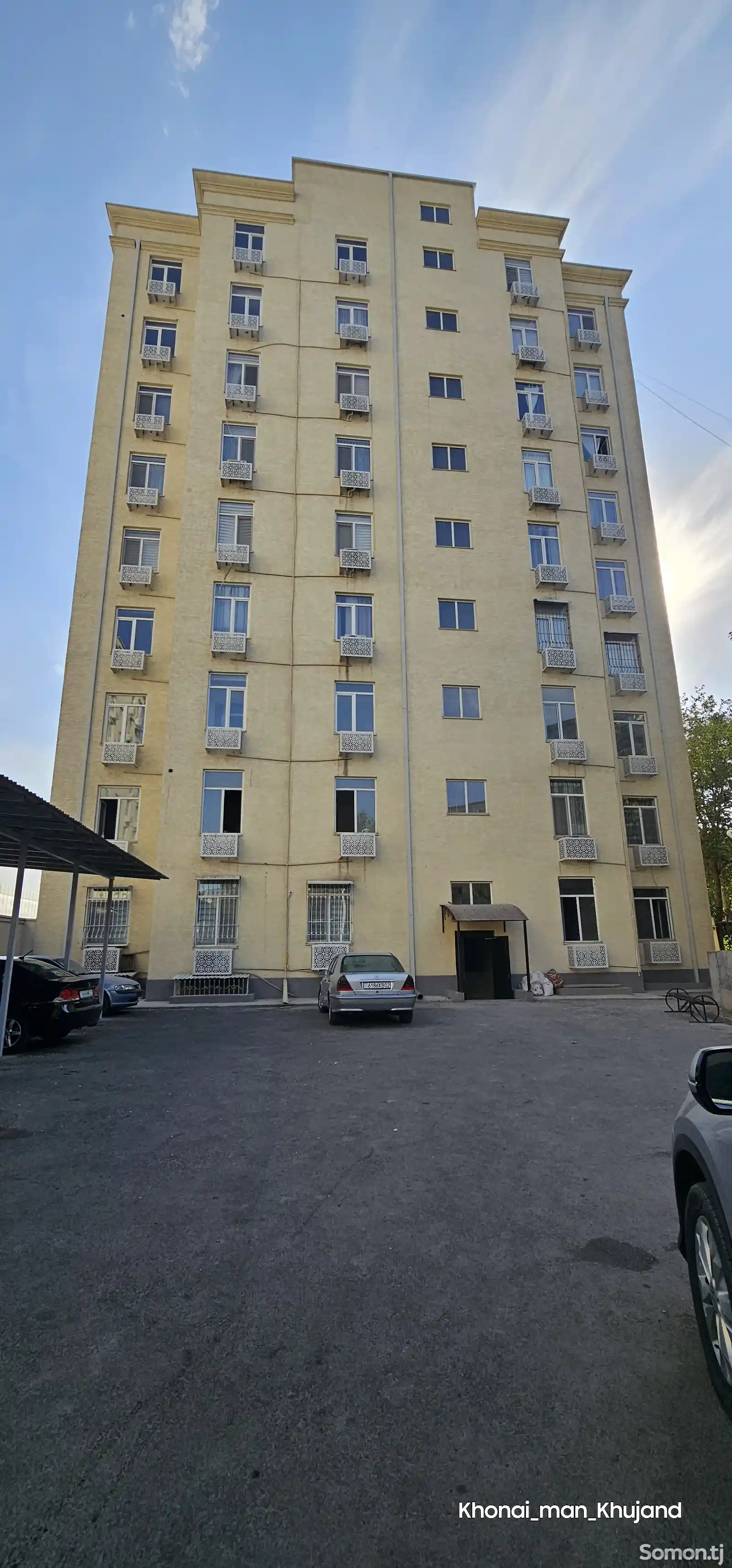 3-комн. квартира, Цокольный этаж, 55 м², 31мкр-15