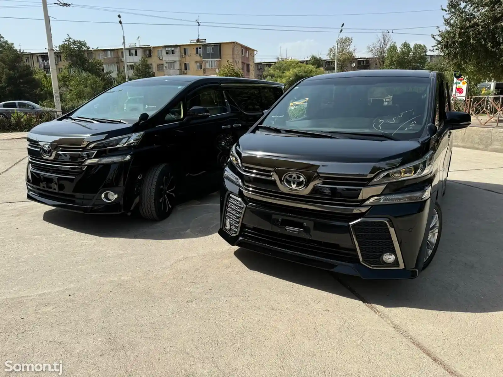 Toyota Vellfire, 2015-14