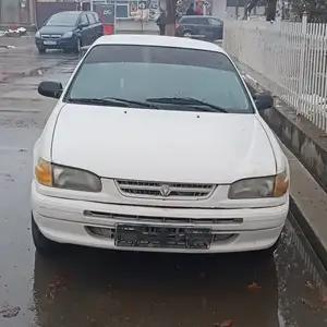 Toyota Corolla, 2005