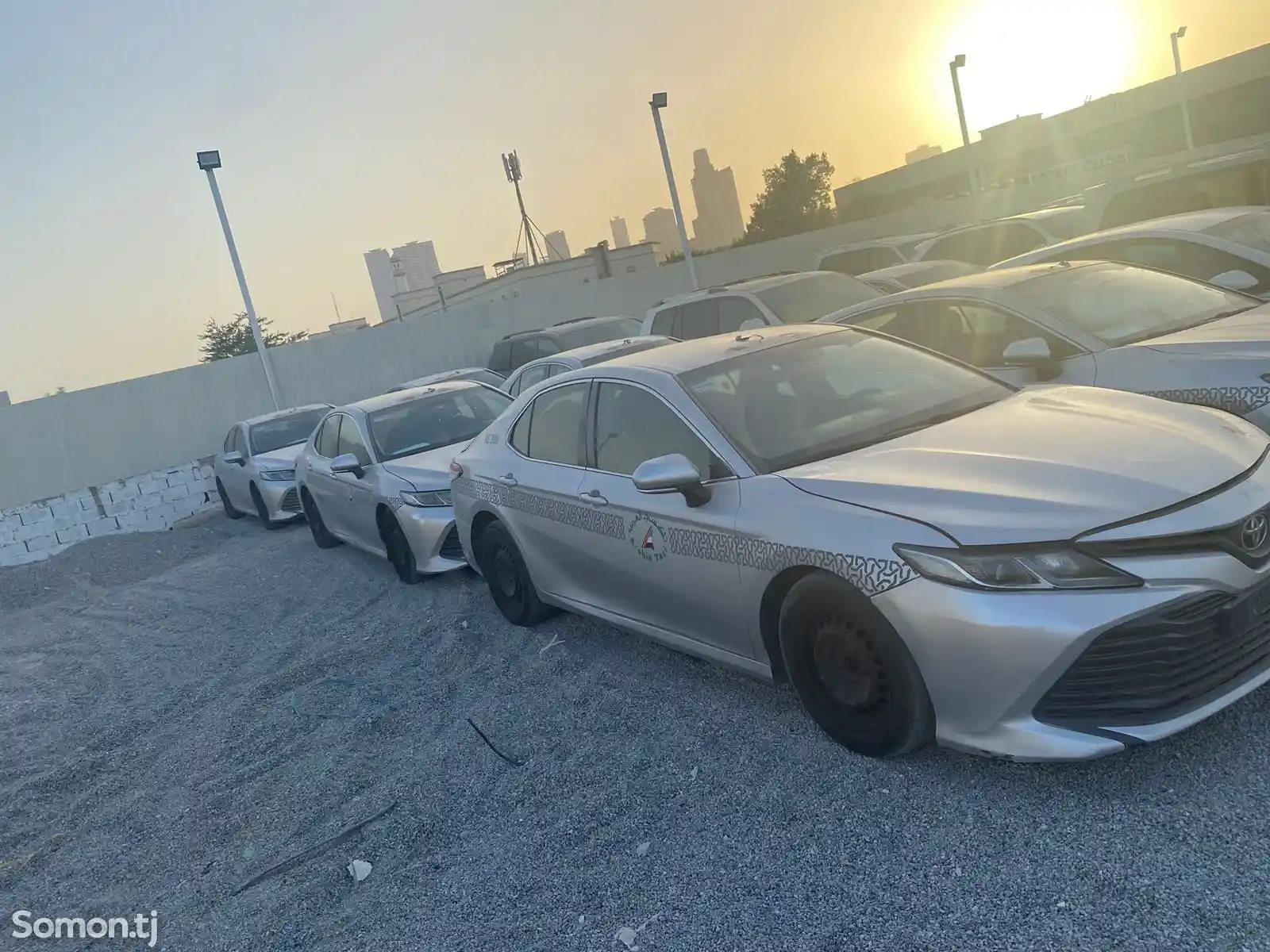 Toyota Camry, 2019-1