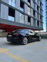 Tesla Model 3, 2020-8