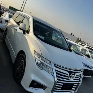 Nissan Elgrand, 2014