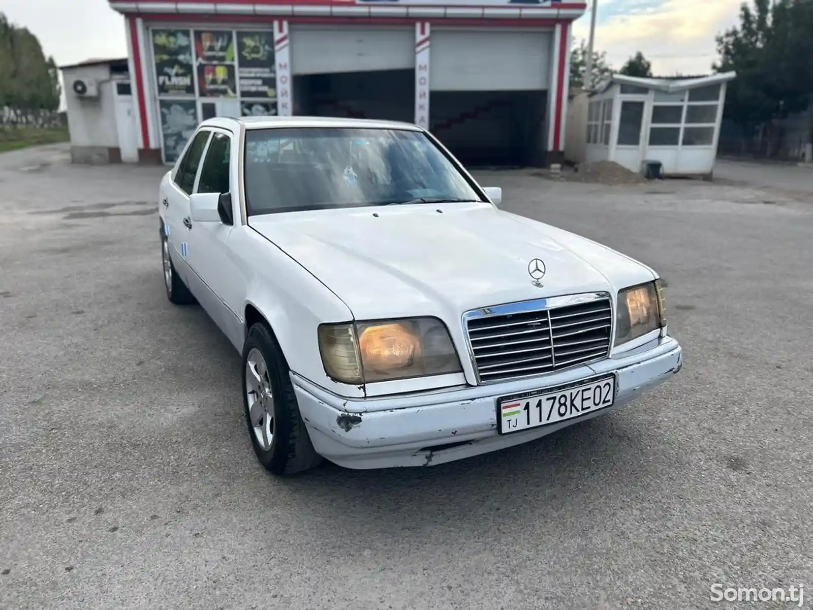 Mercedes-Benz W124, 1993-4