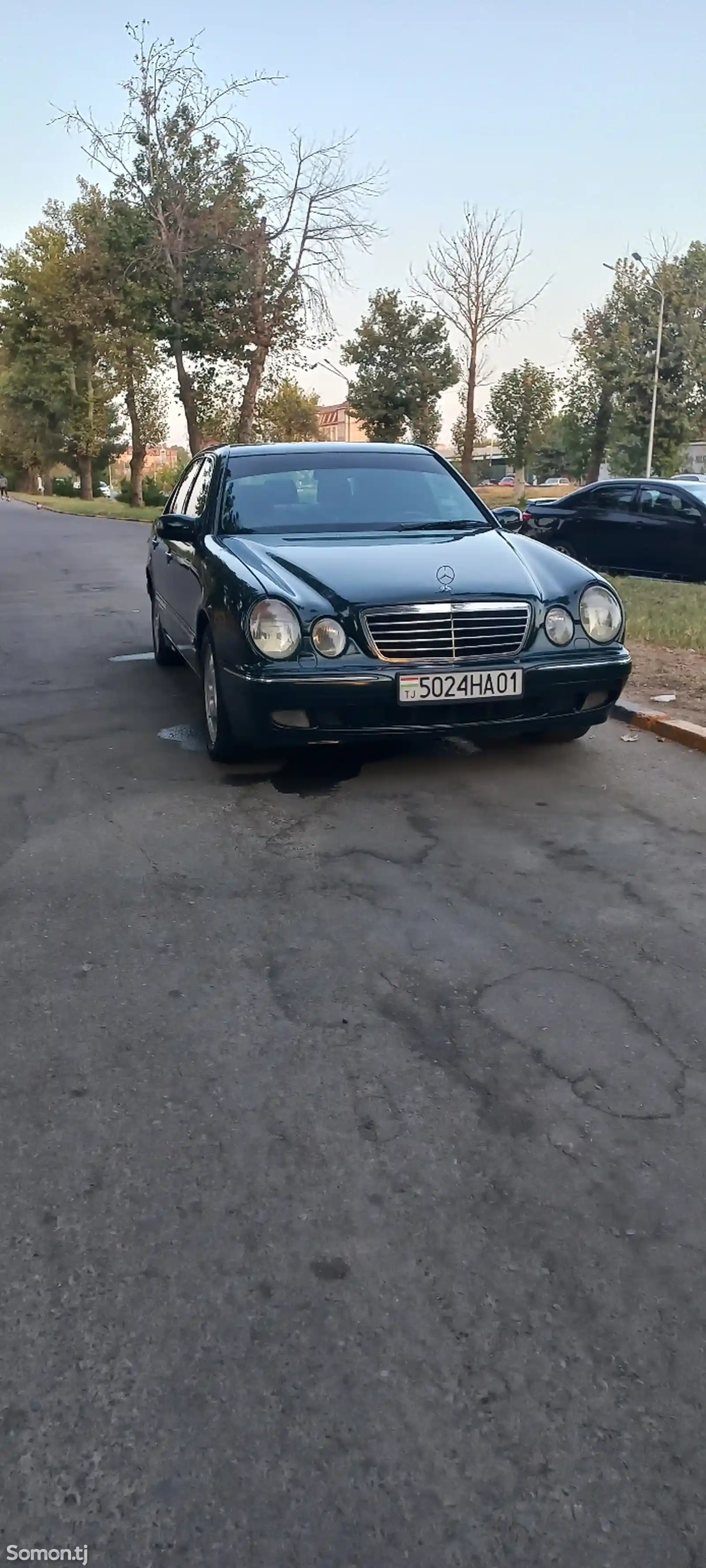 Mercedes-Benz E class, 2002-3