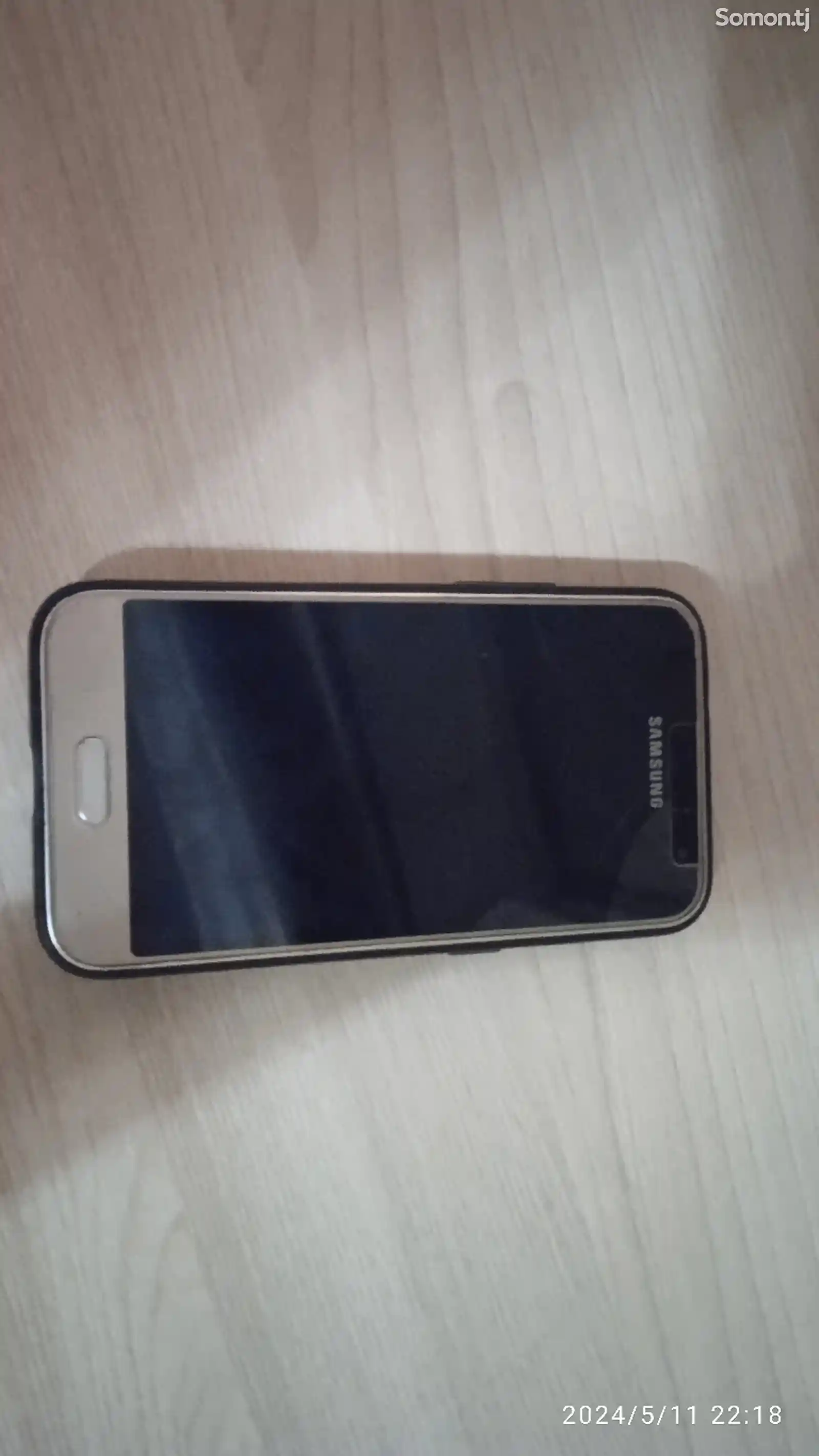 Samsung Galaxy J1, 2016-3