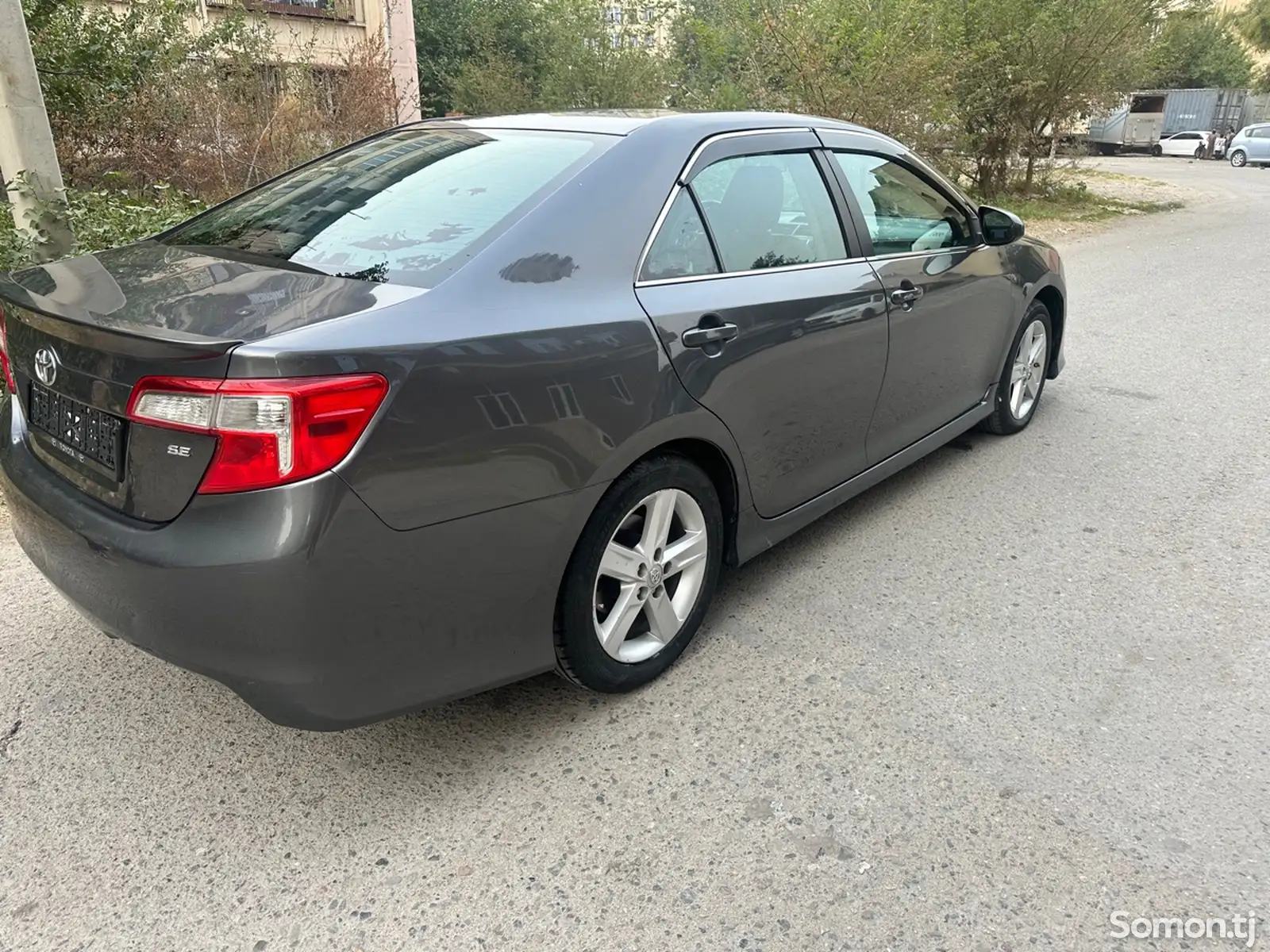 Toyota Camry, 2013-10