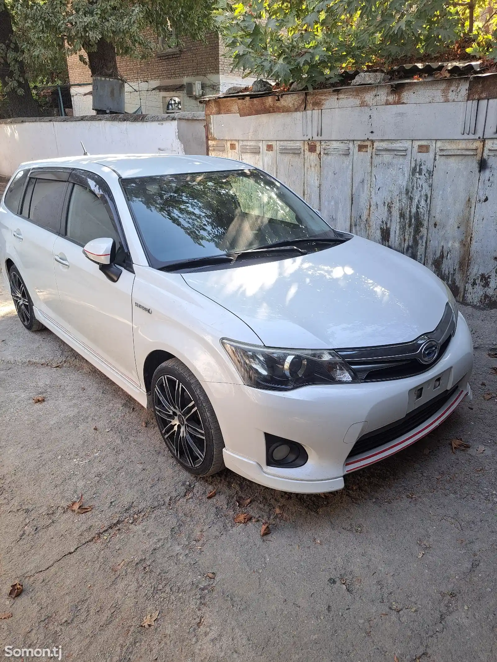 Toyota Fielder, 2014-2