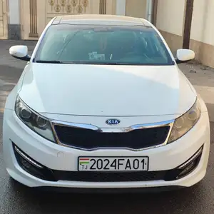 Kia K5, 2012