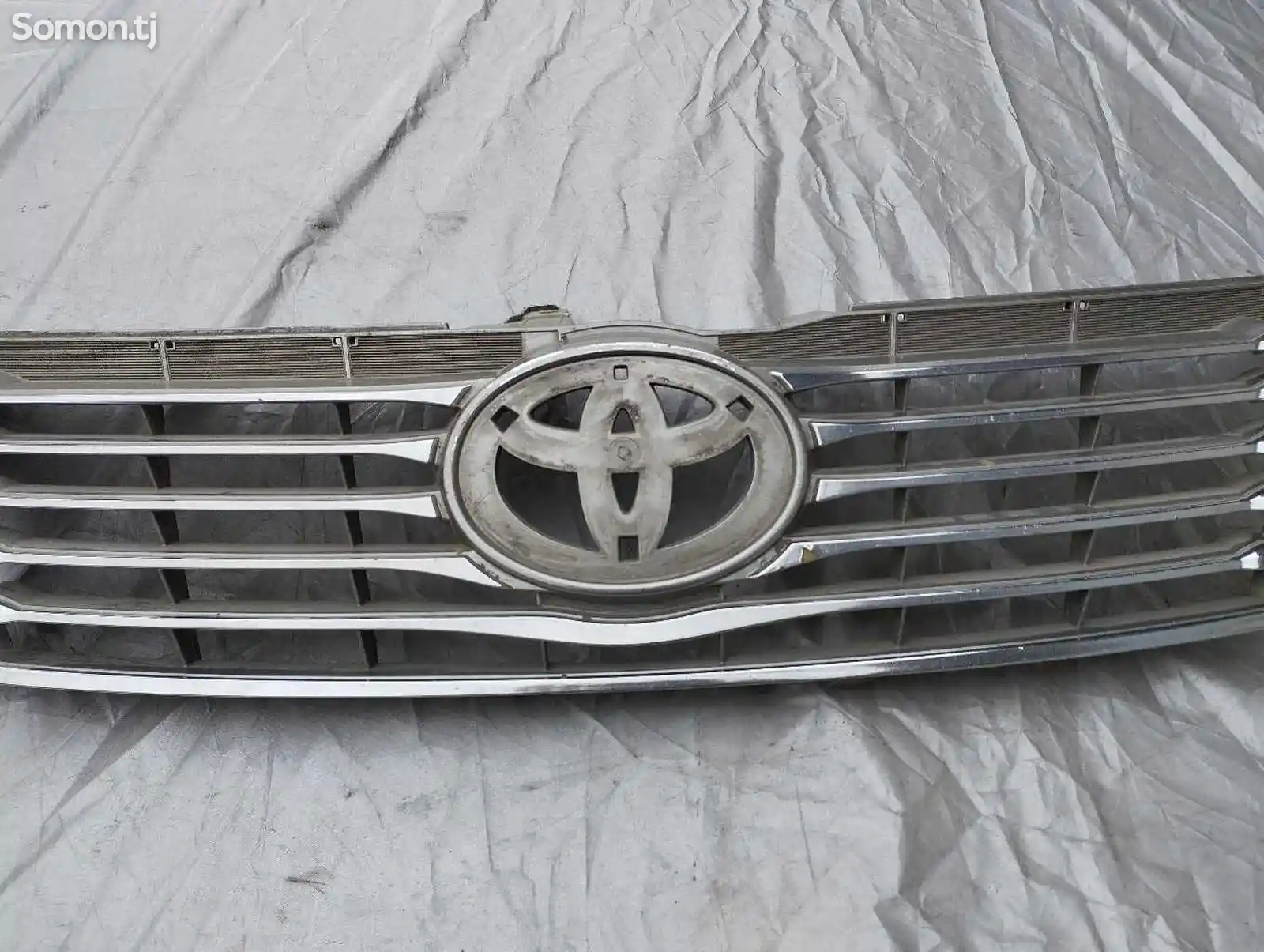 Решетка радиатора Toyota Camry ASV50 2012-5