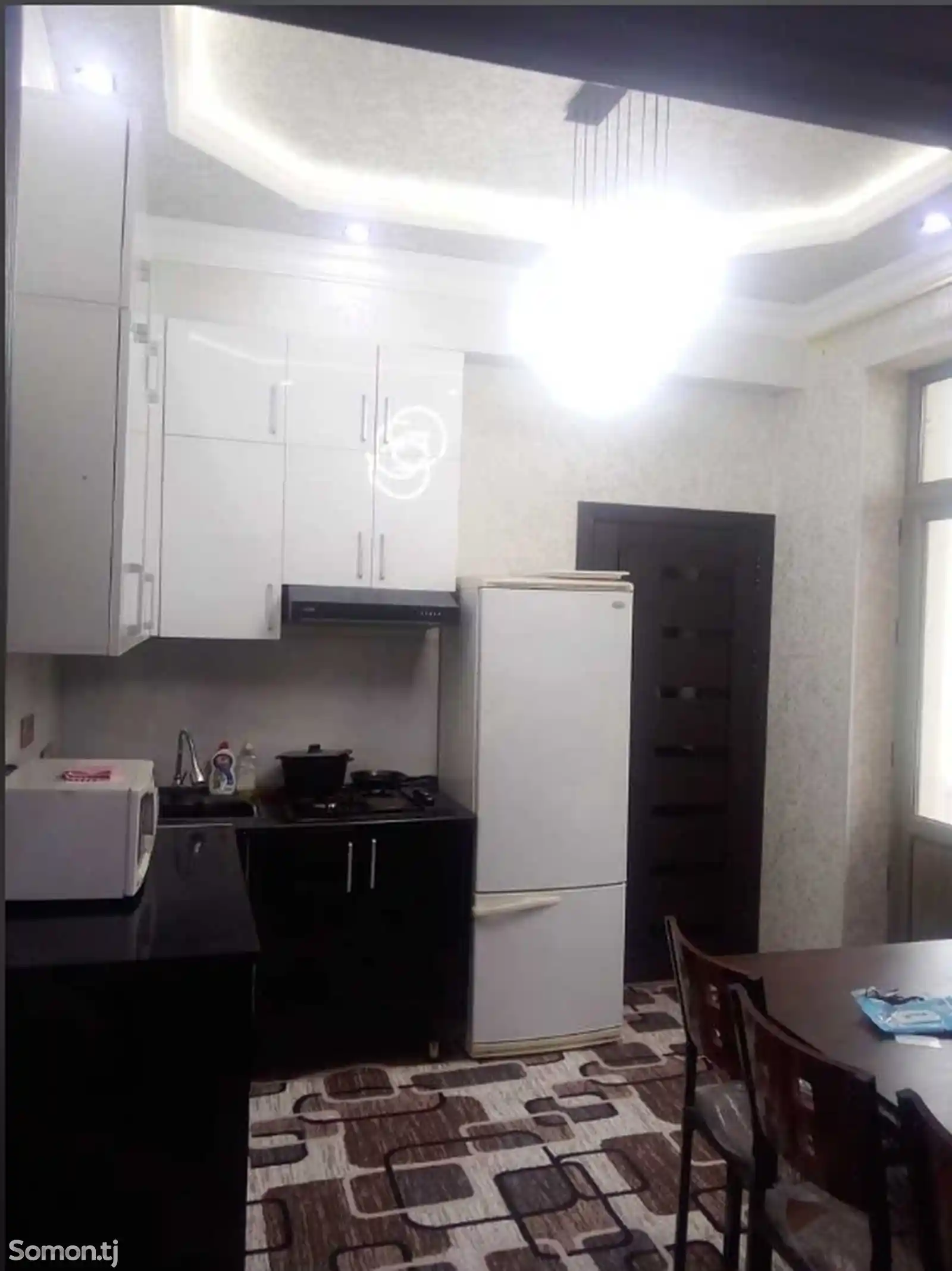 3-комн. квартира, 8 этаж, 60м², 18 мкр-2