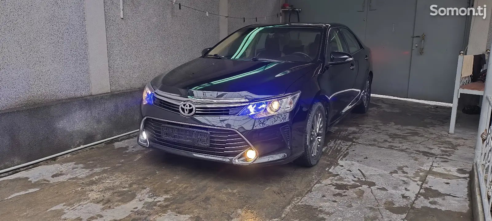 Toyota Camry, 2017-1