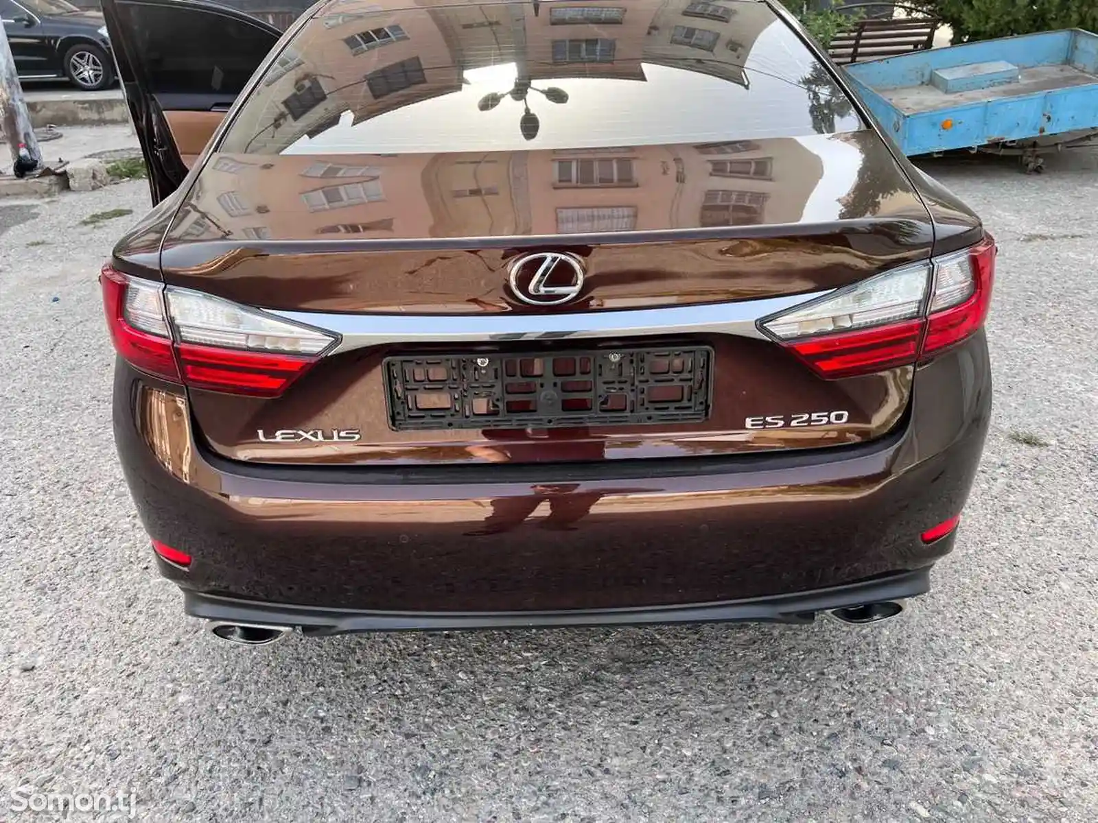 Lexus ES series, 2017-3