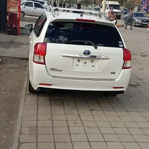 Toyota Fielder, 2014