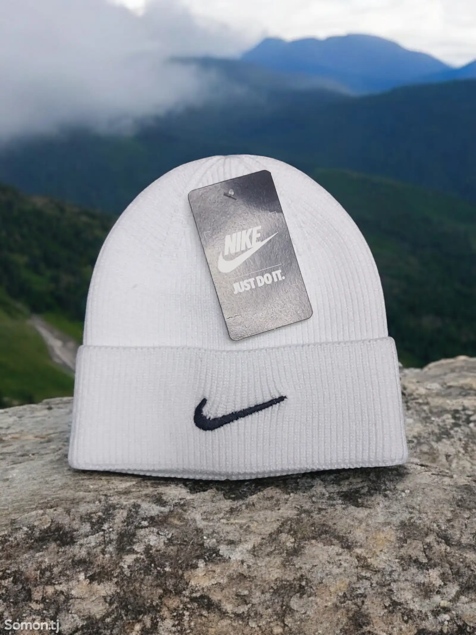 Шапка Nike