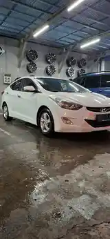 Hyundai Elantra, 2011-4