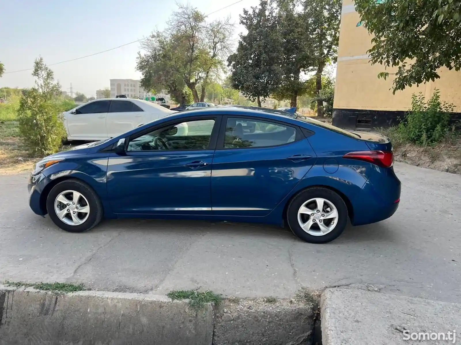 Hyundai Elantra, 2014-4