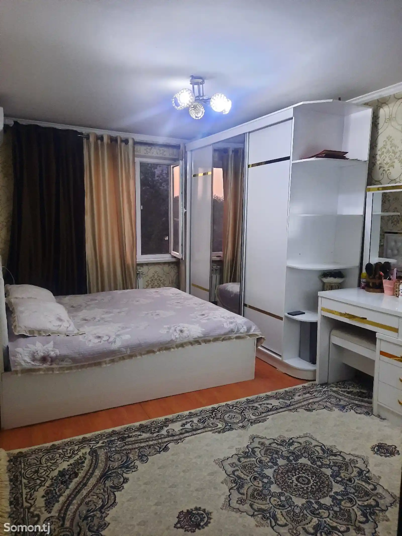 2-комн. квартира, 5 этаж, 58 м², Профсоюз-4