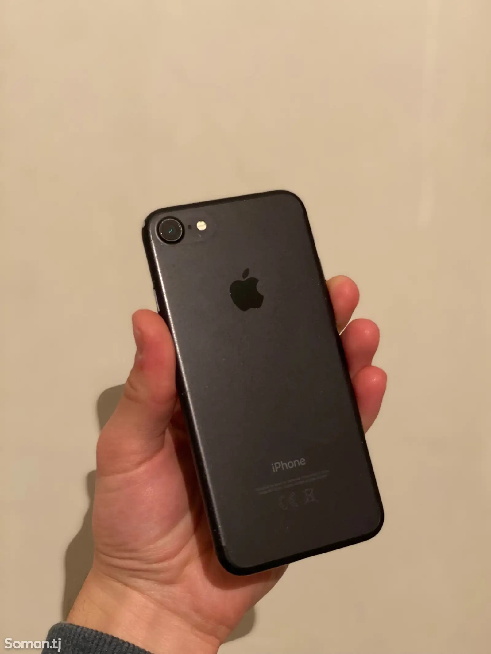 Apple iPhone 7, 32 gb-1