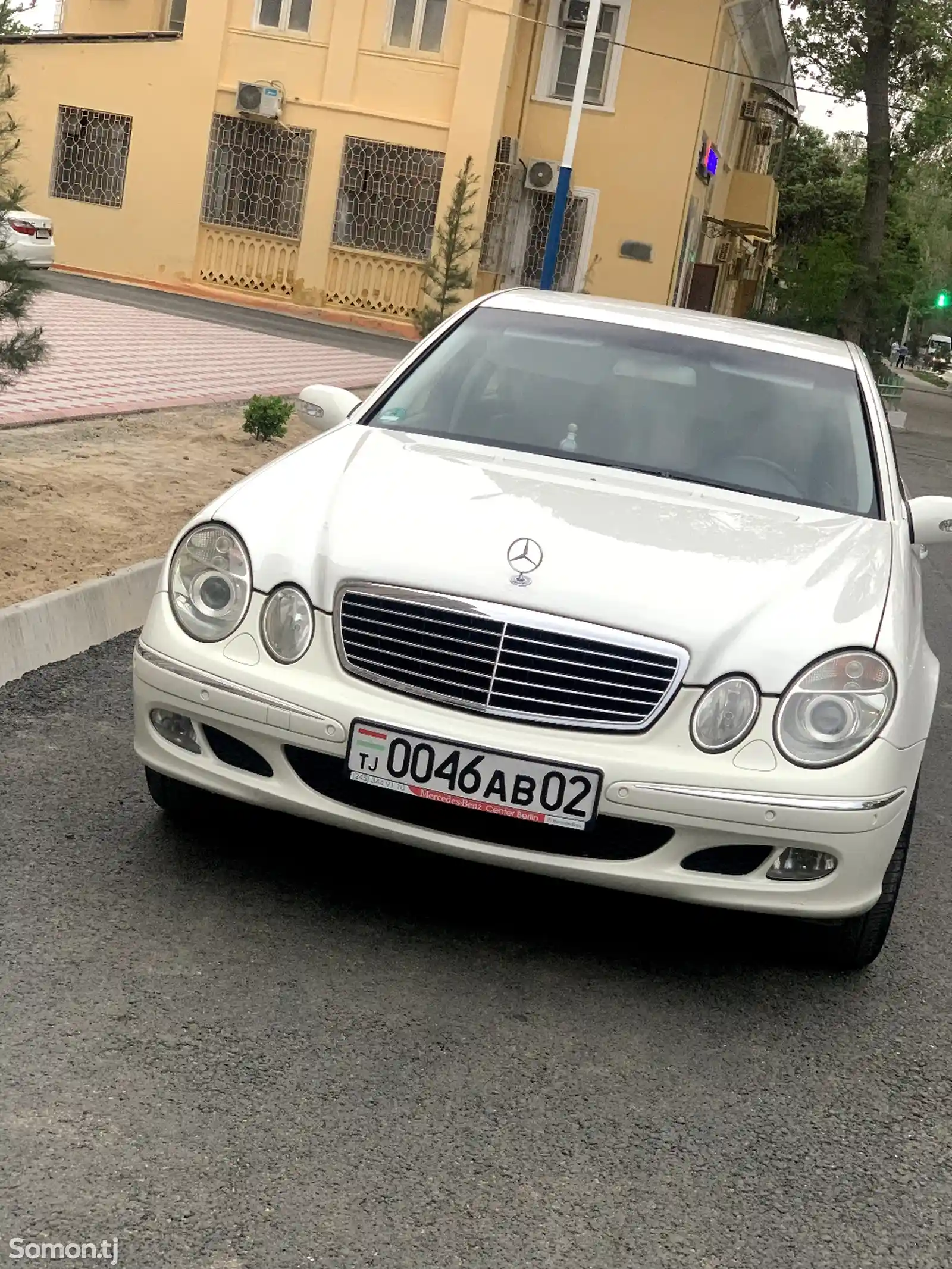 Mercedes-Benz E class, 2004-5