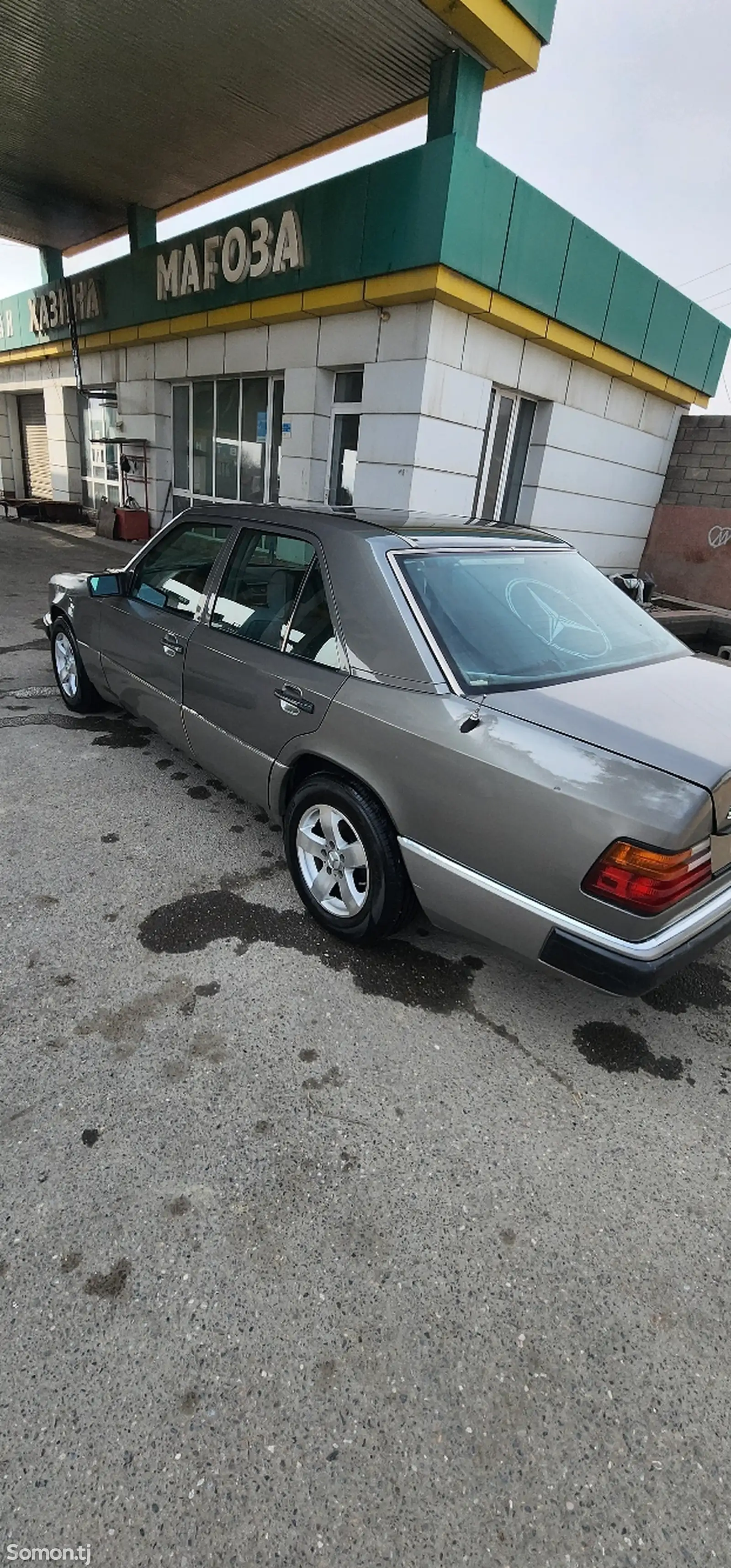 Mercedes-Benz W124, 1992-1