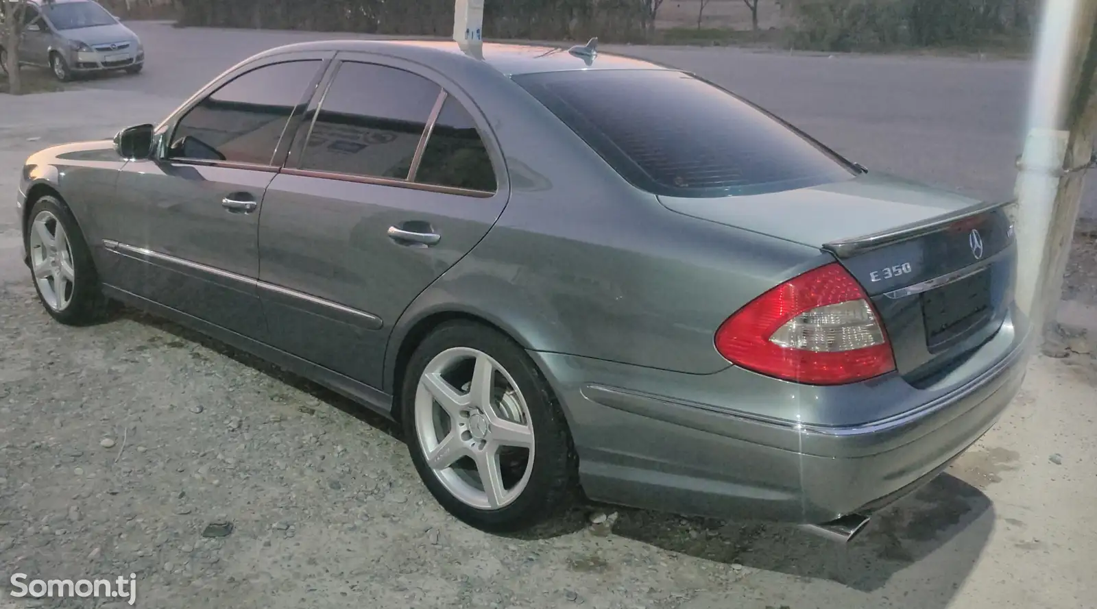 Mercedes-Benz E class, 2009-1