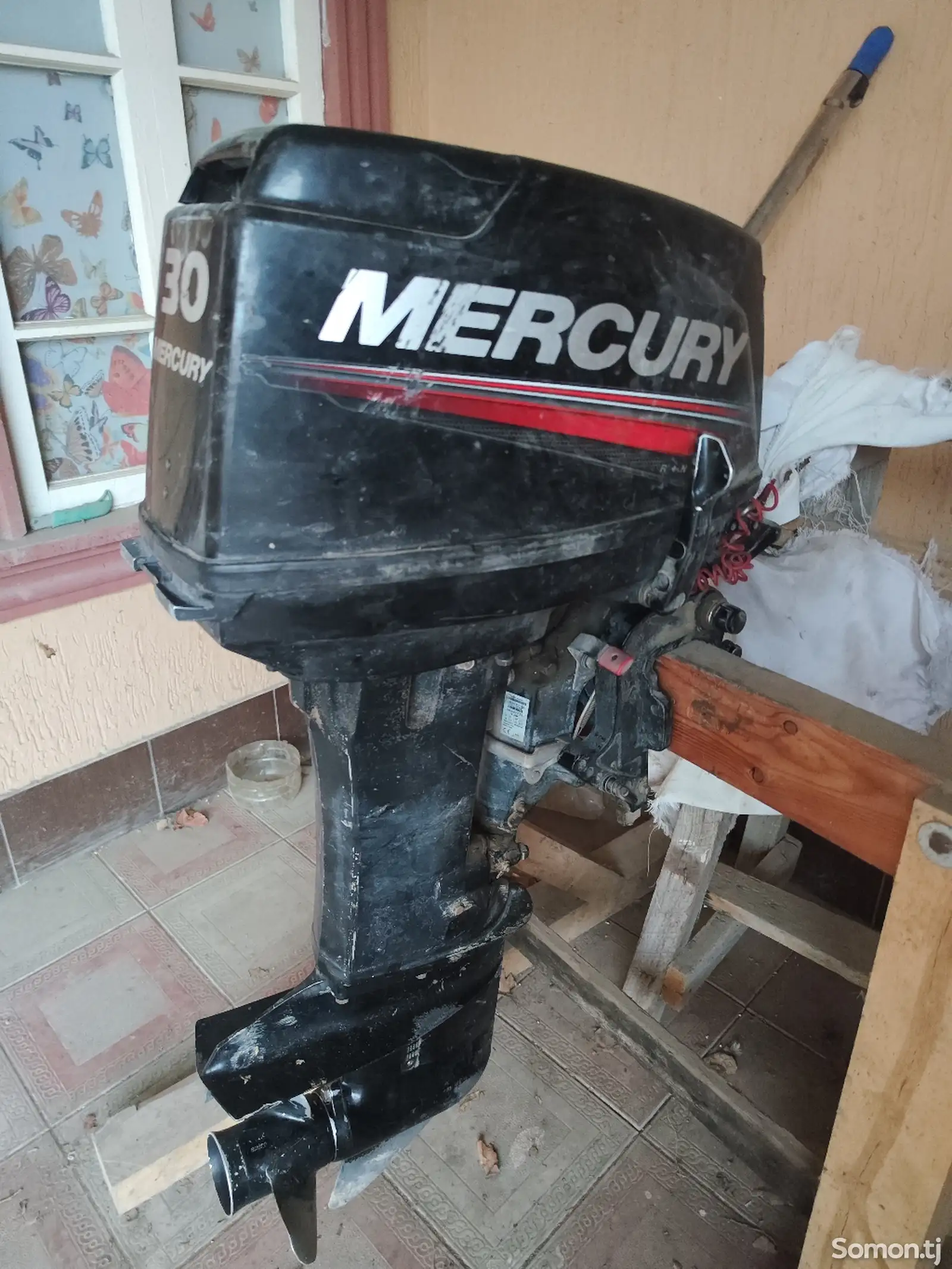 Лодка Mercury 30