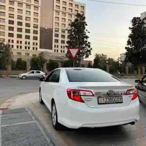 Toyota Camry, 2013