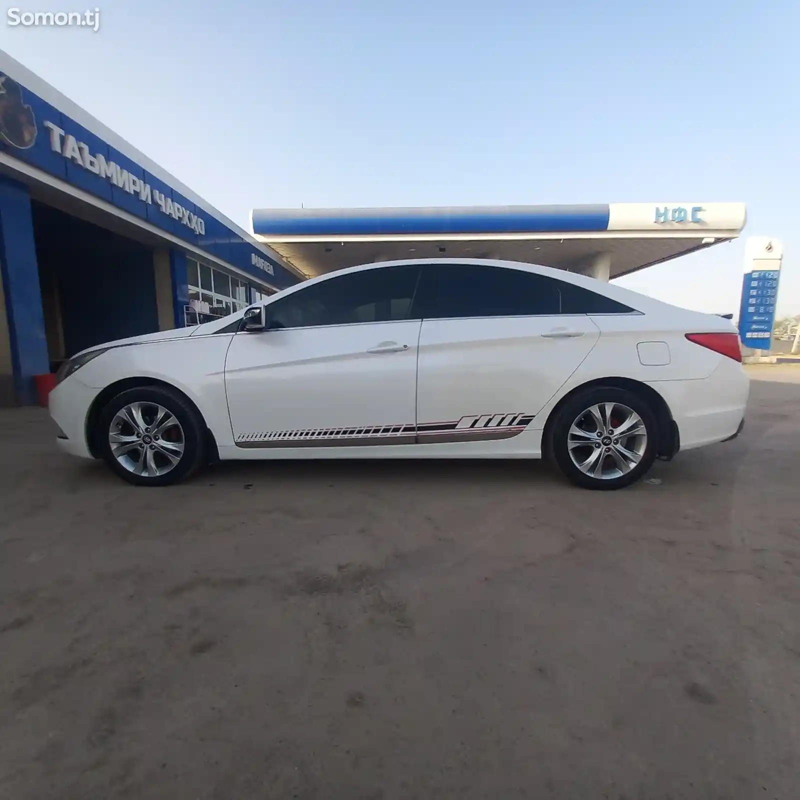 Hyundai Sonata, 2011-8