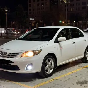 Toyota Corolla, 2013