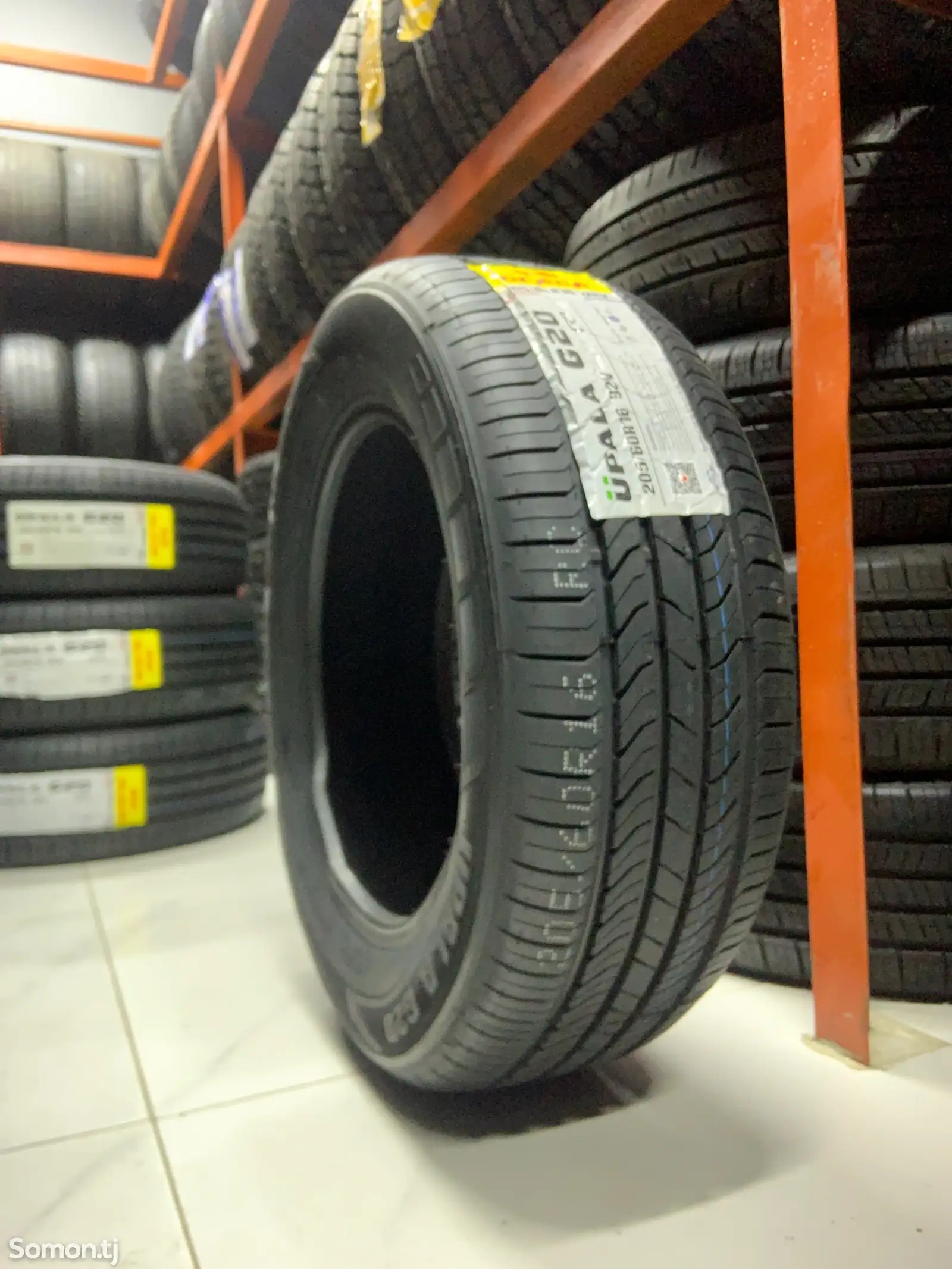 Шины 205/60 R16 Glede-1