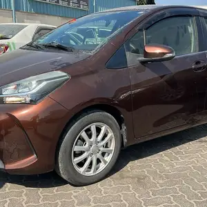 Toyota Vitz, 2015