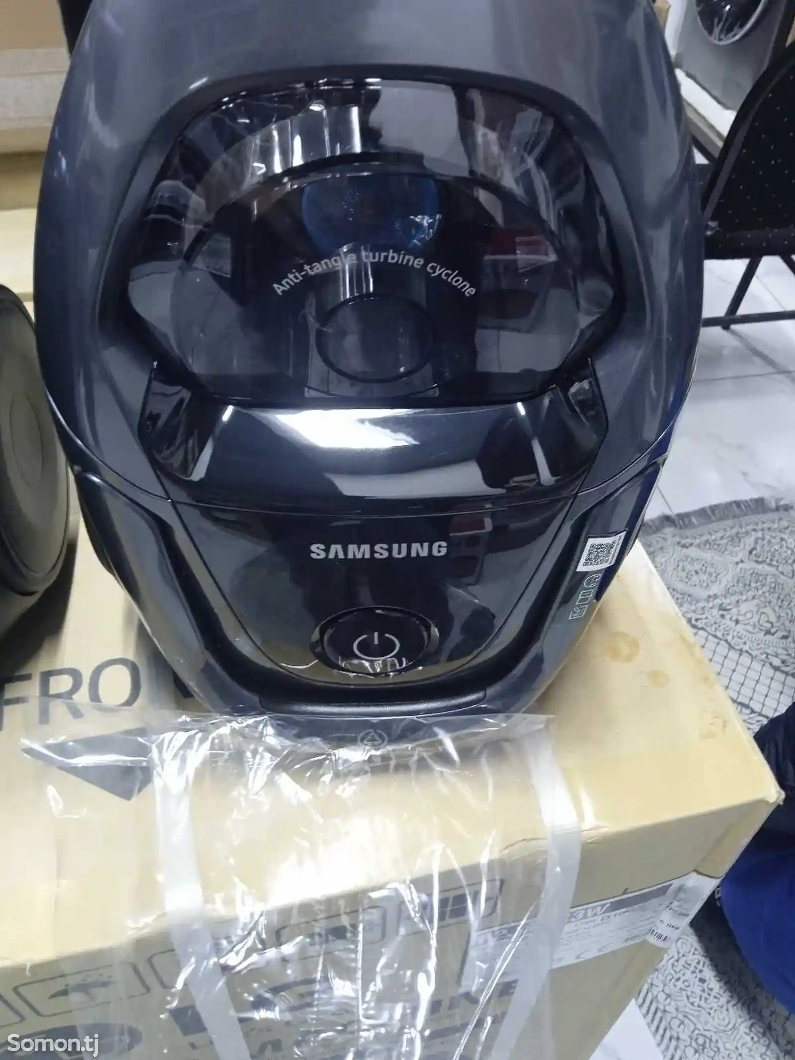 Пылесос Samsung 18M31C0HG-1
