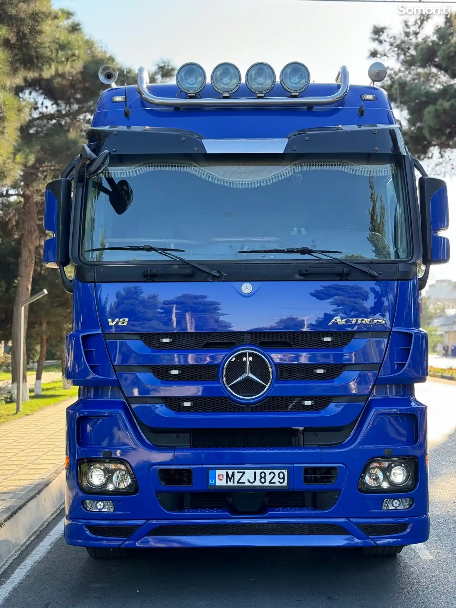 Седельный тягач Mercedes-Benz Actros V8 Avtomat Retarder, 2012-2