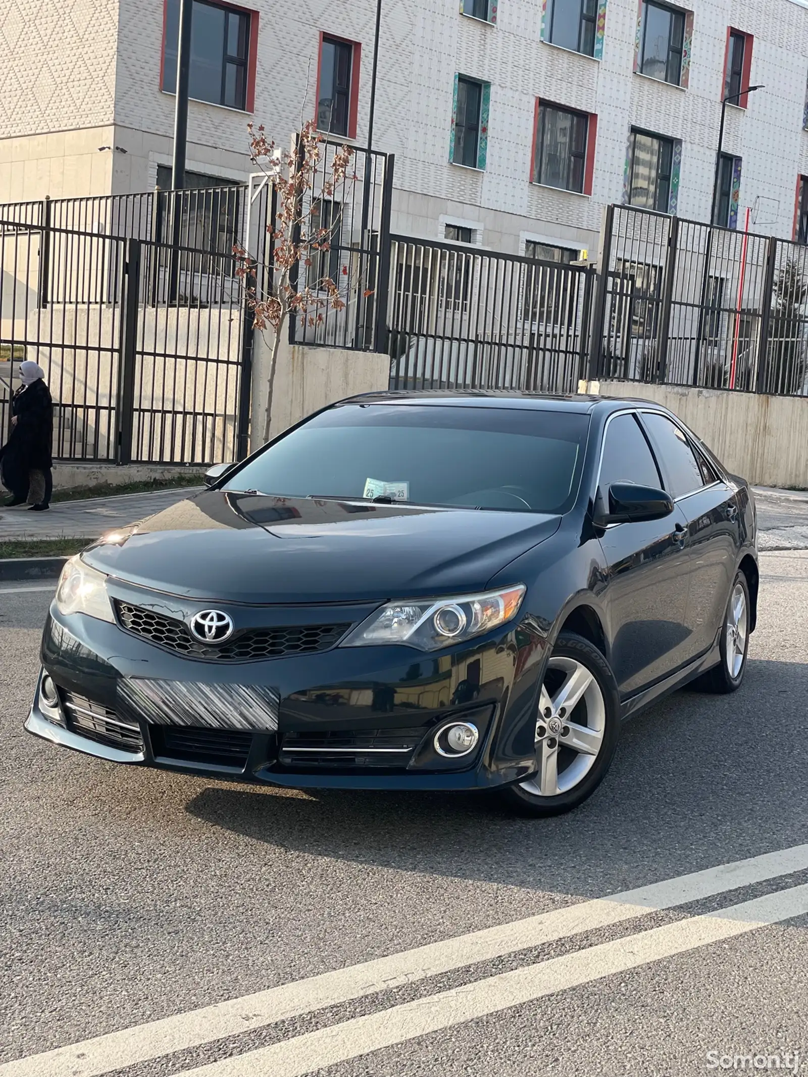 Toyota Camry, 2014-1