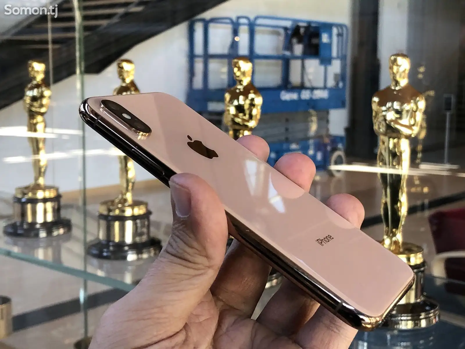 Apple iPhone Xs, 256 gb, Gold-1