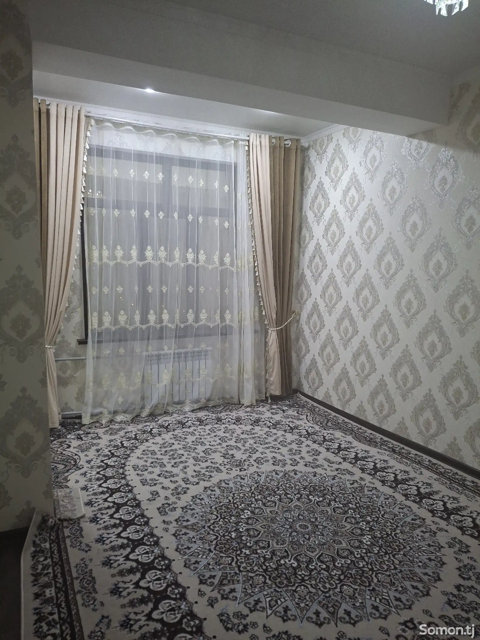 3-комн. квартира, 12 этаж, 80 м², цирк-1