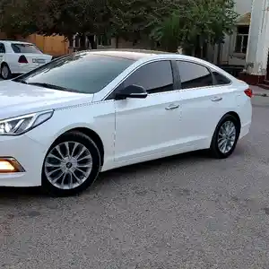 Hyundai Sonata, 2014