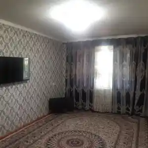 3-комн. квартира, 4 этаж, 60 м², Фирдавси, 65 мкр