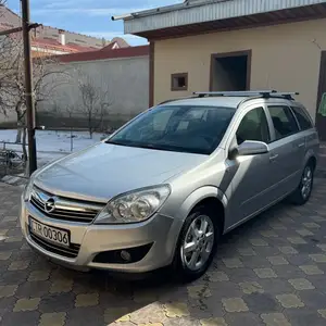 Opel Astra H, 2009