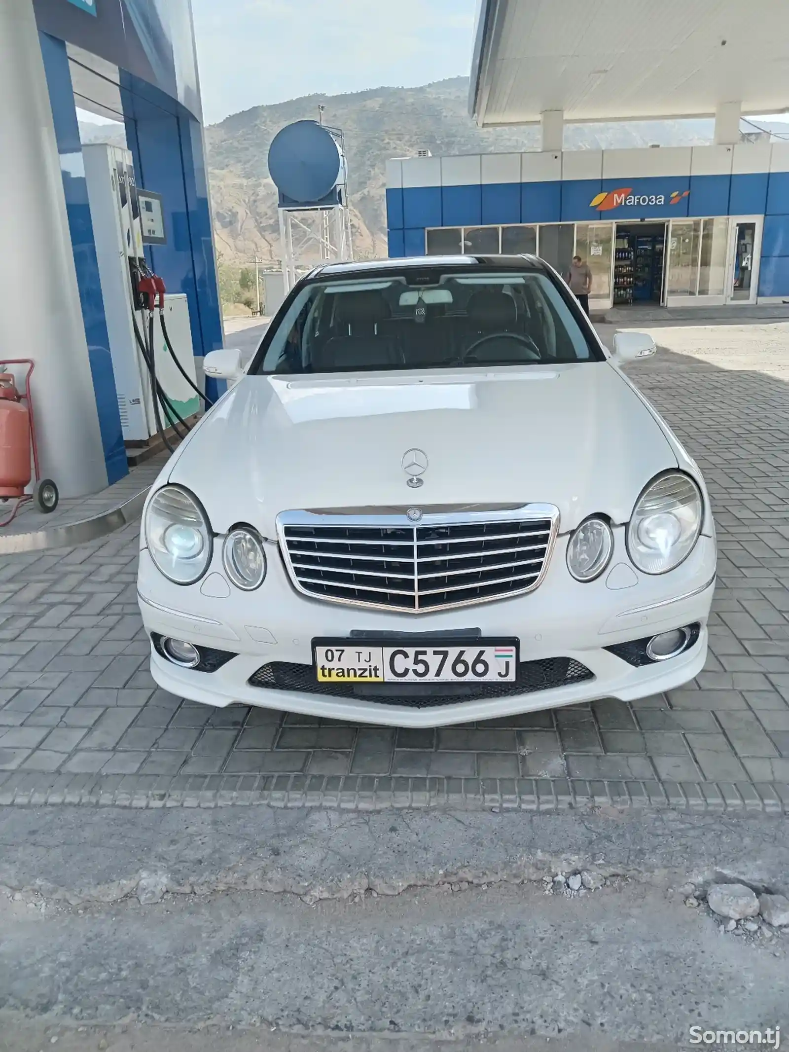 Mercedes-Benz E class, 2008-1