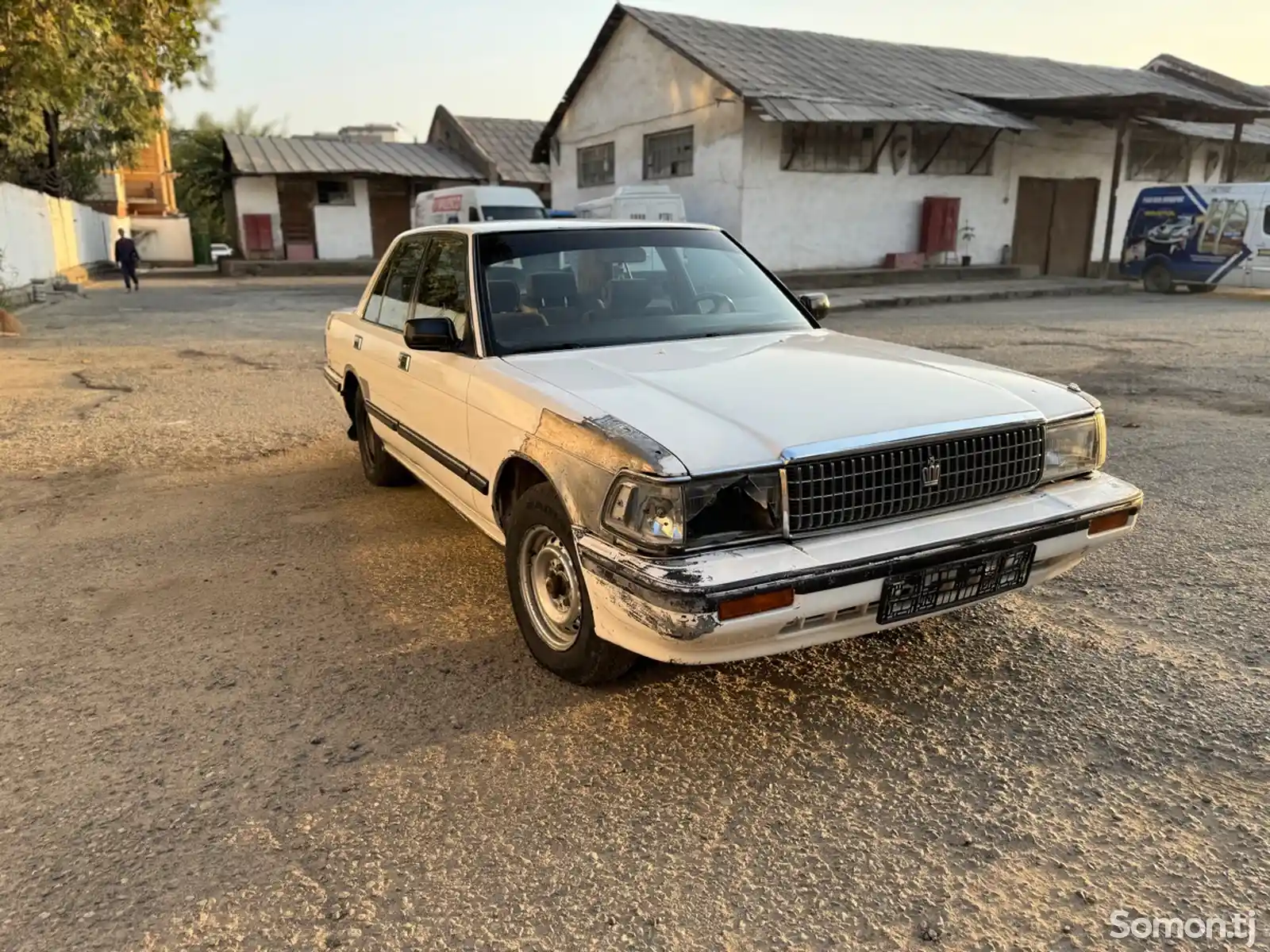 Toyota Crown, 1989-3